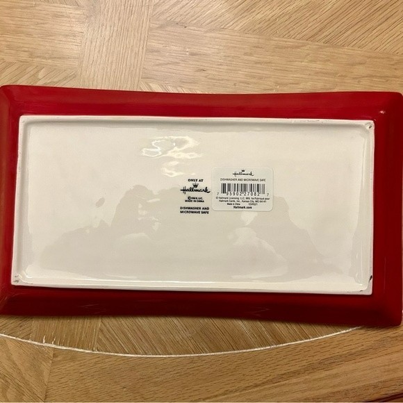 Hallmark ceramic JOY holiday tray in red, white and green - Picture 3 of 5